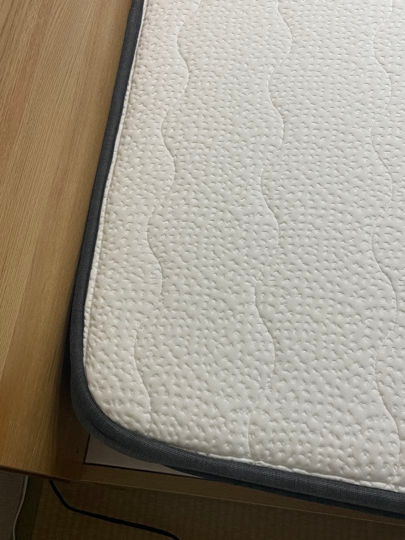 【美品】NELLマットレス　セミダブル
