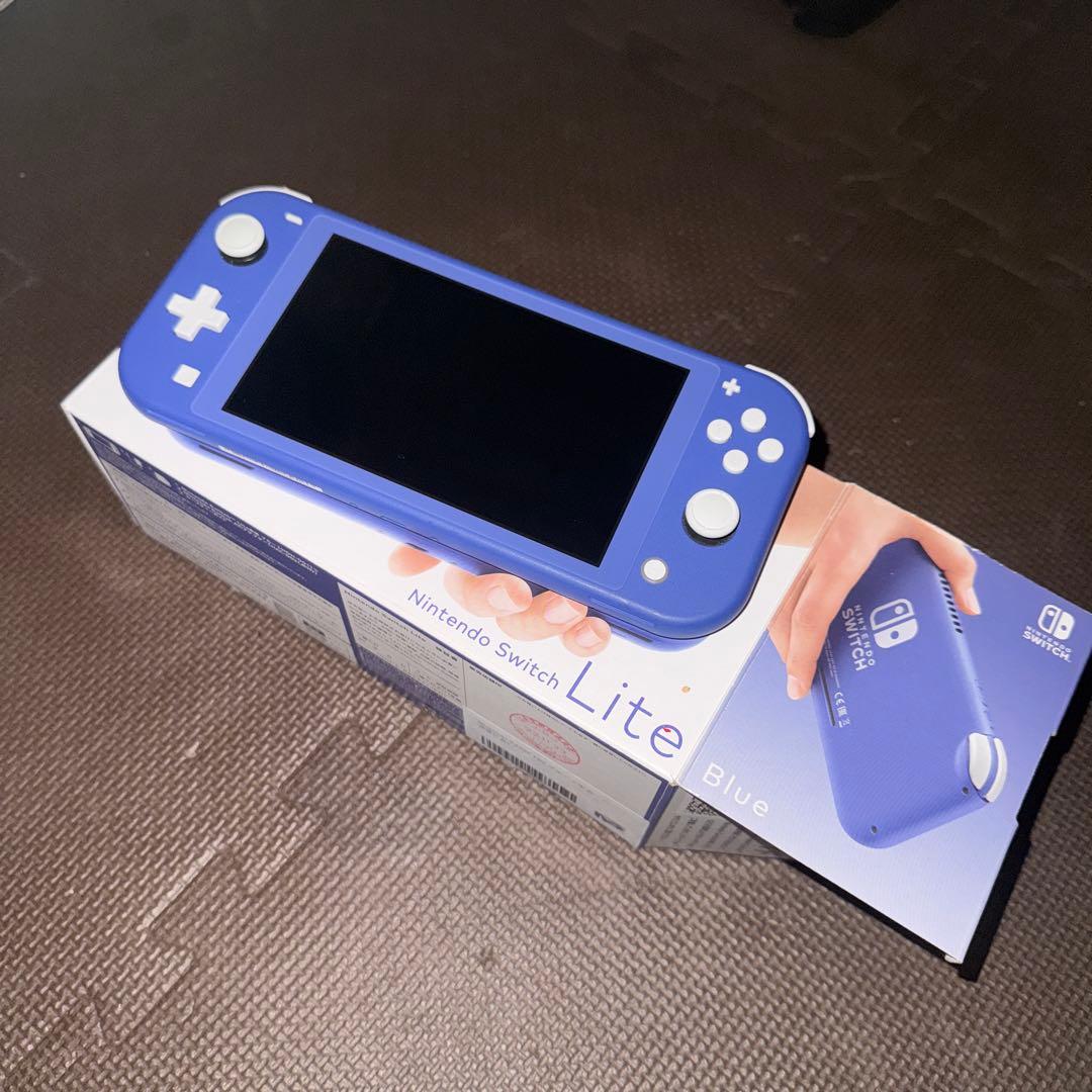 ぽ*て様 Nintendo Switch Lite 青 ACアダプター付き