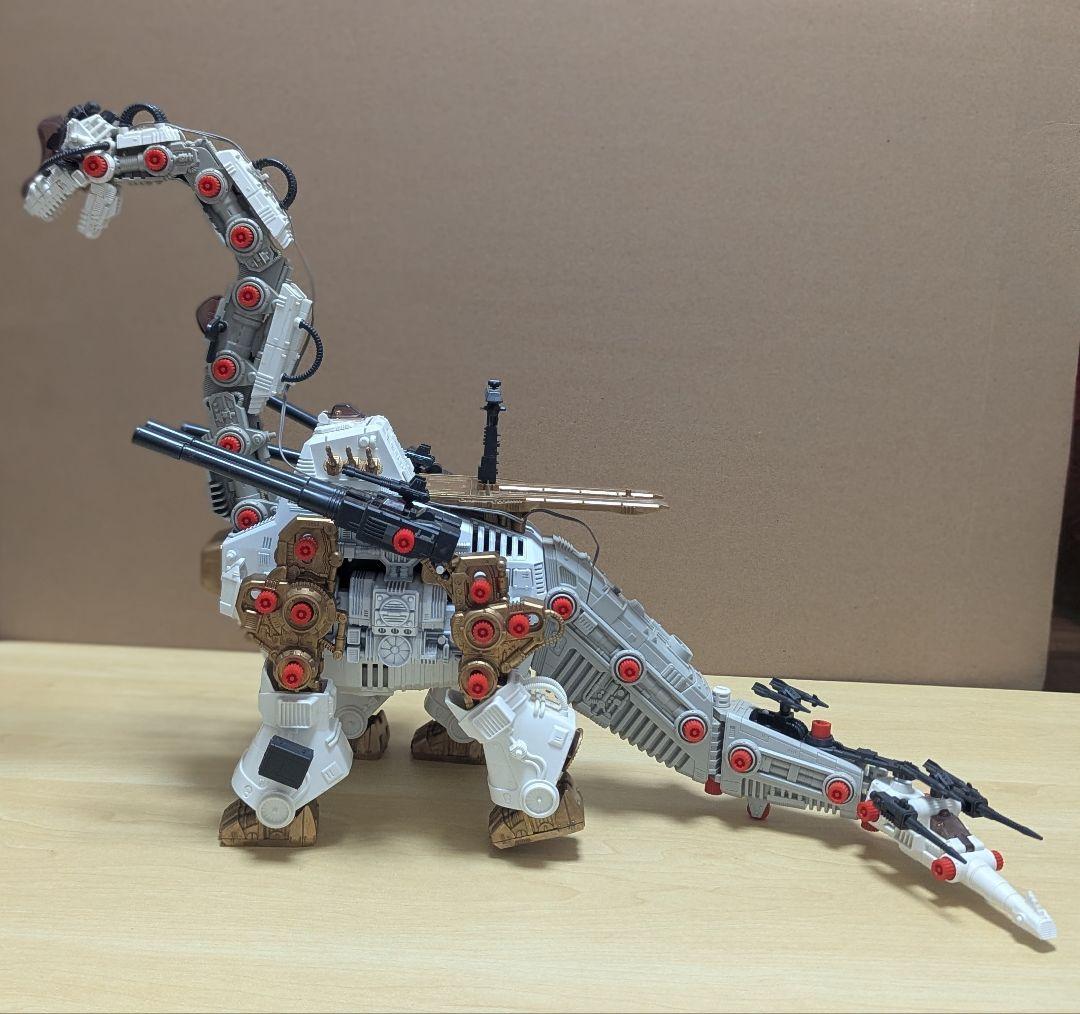 希少 入手困難 日本未発売 テクノゾイド バトルザウルス 完成品