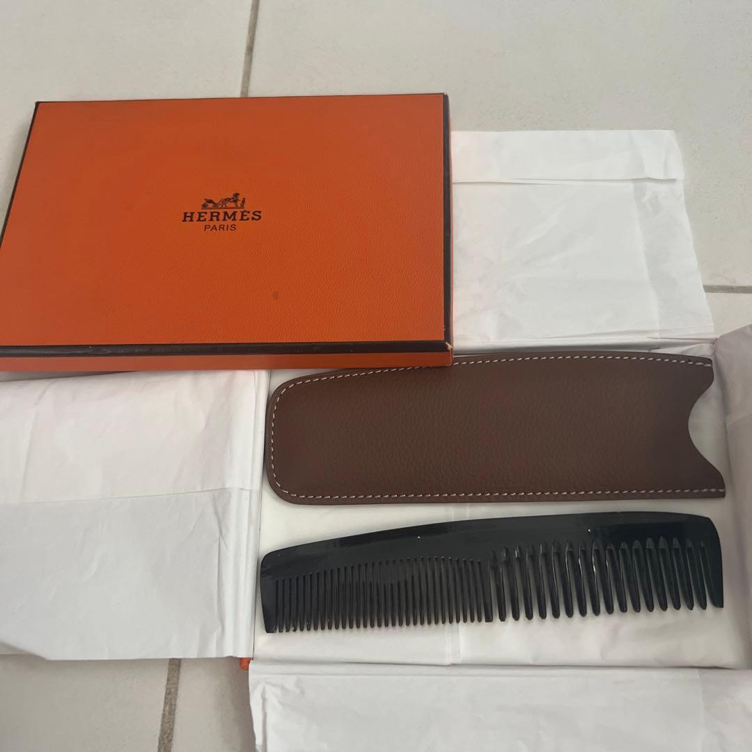 激レア　希少　美品　貴重　HERMES コーム レザーケース付き　プレゼントに