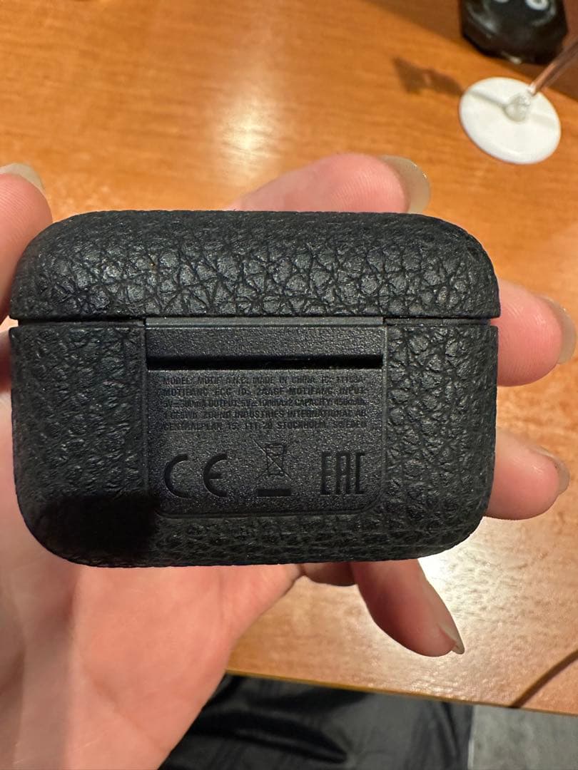 Marshall Bluetooth イヤホン