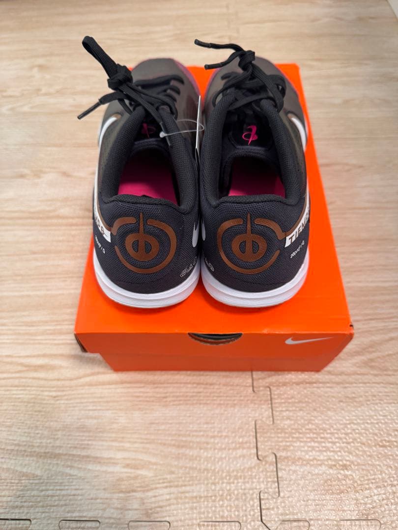 Nike Tiempo Legend 9フットサルシューズ ACADEMY IC