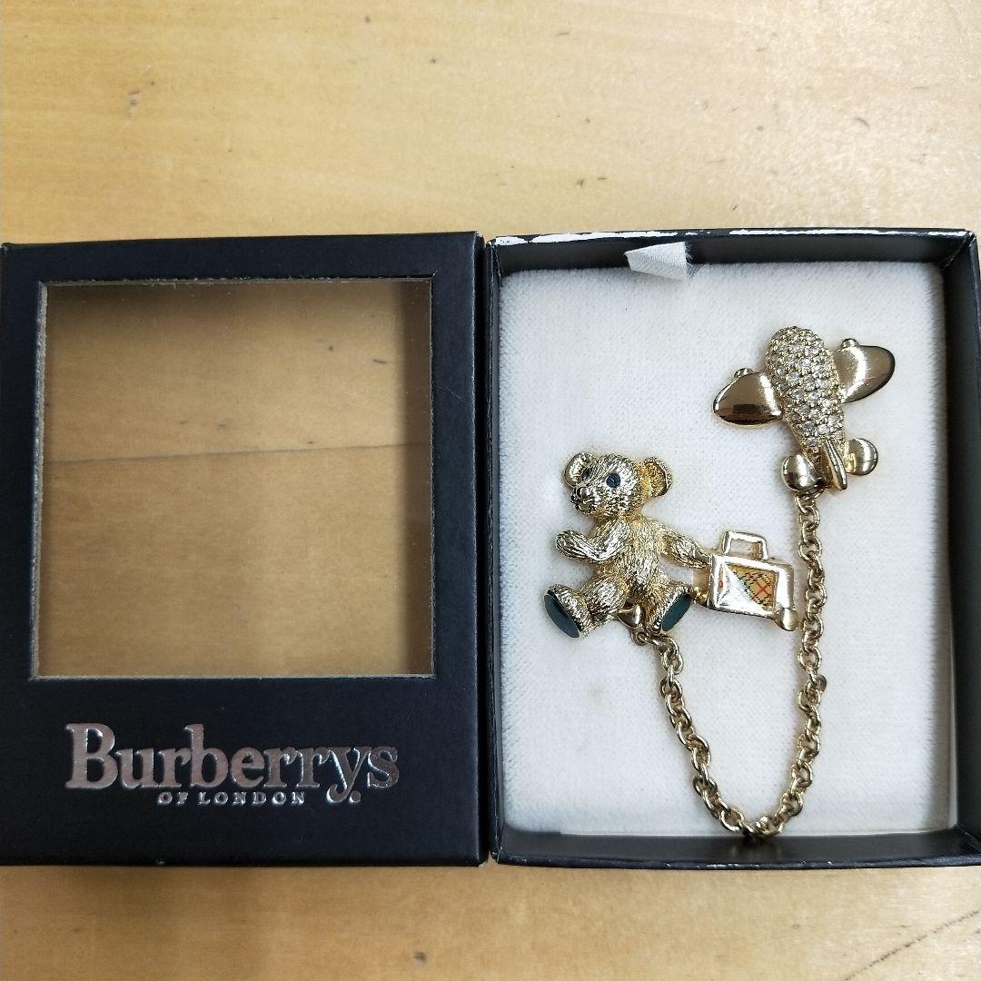 Burberrys x JAL　ブローチ　バーバリー バッヂ