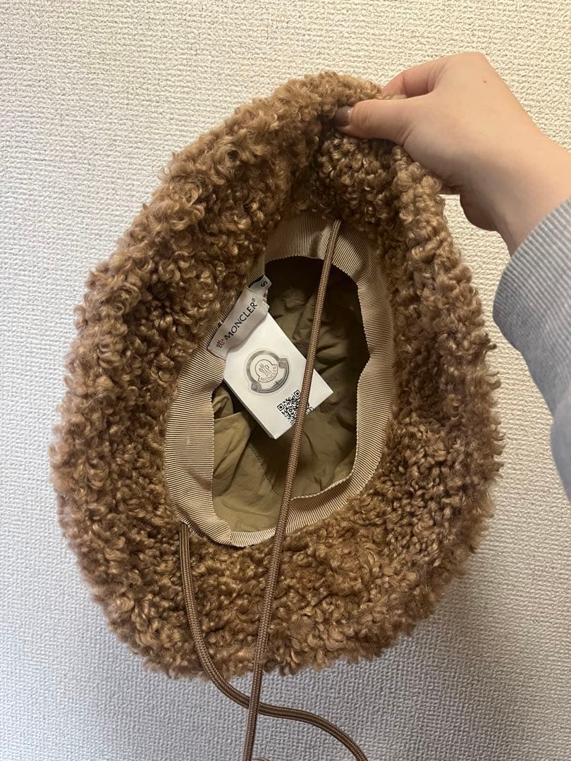 モンクレール　moncler バケットハット　モコモコ　Sサイズ特価！22000
