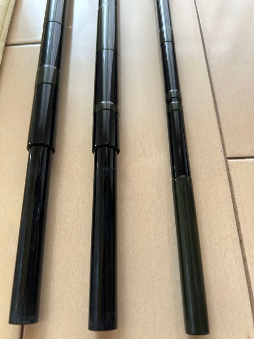 ダイワ竿掛け　凛　二本物、万力セット