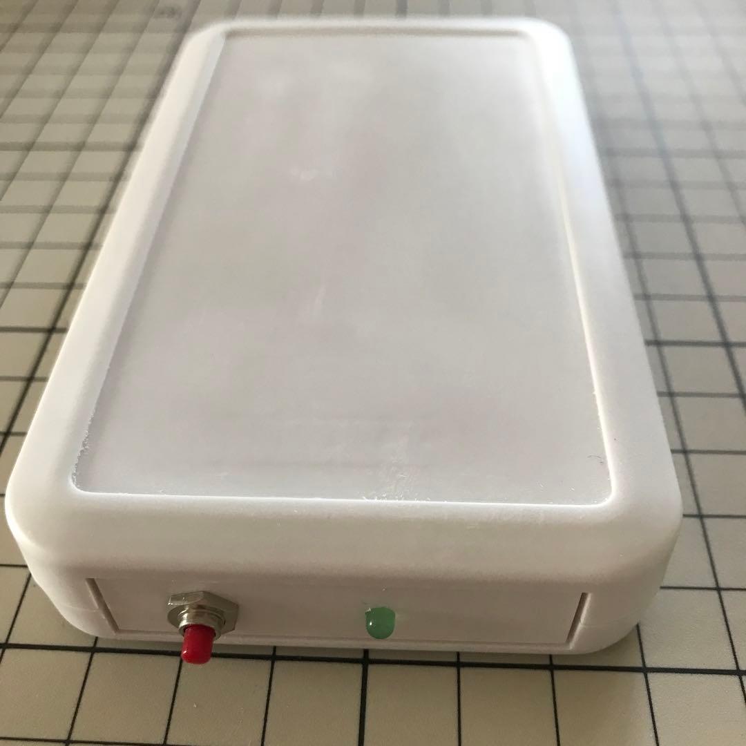 シューマン共振　発生装置