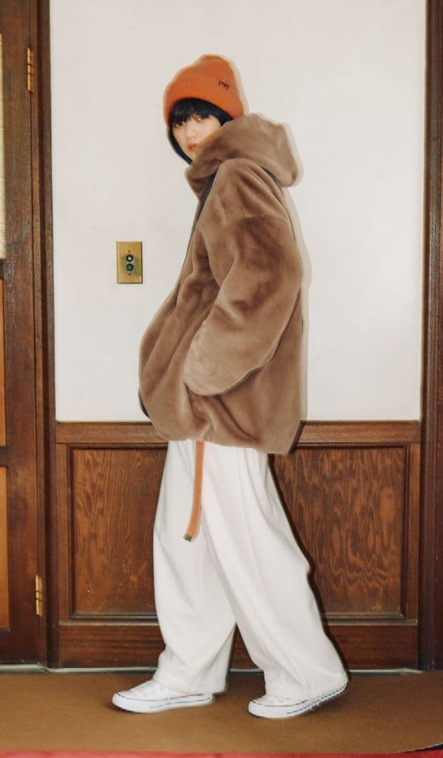 niko and… ベルベットファーフードブルゾン ブラウン L