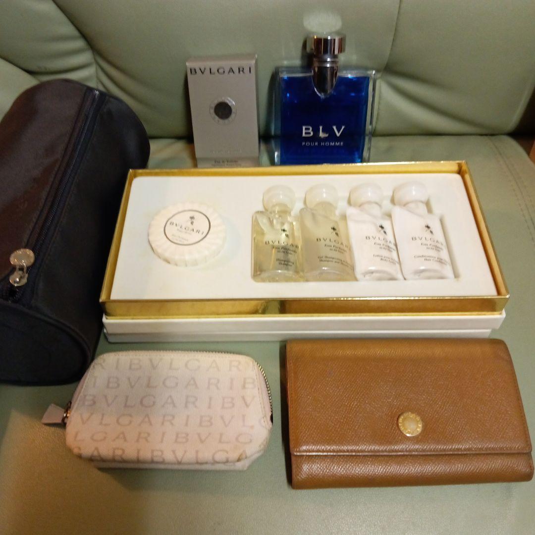 BVLGARI ポーチ　財布　小銭入れ　ボディミルク　ソープ　シャンプー　セット