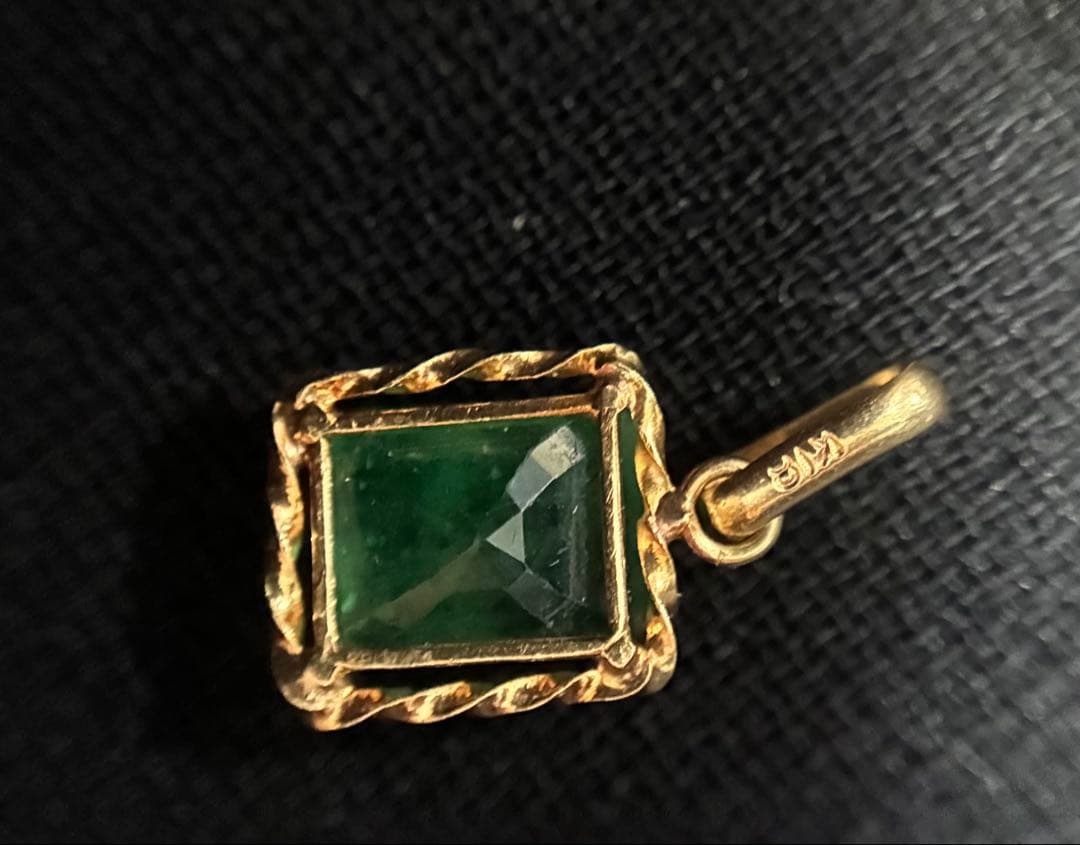 エメラルド K18チャーム　最終価格