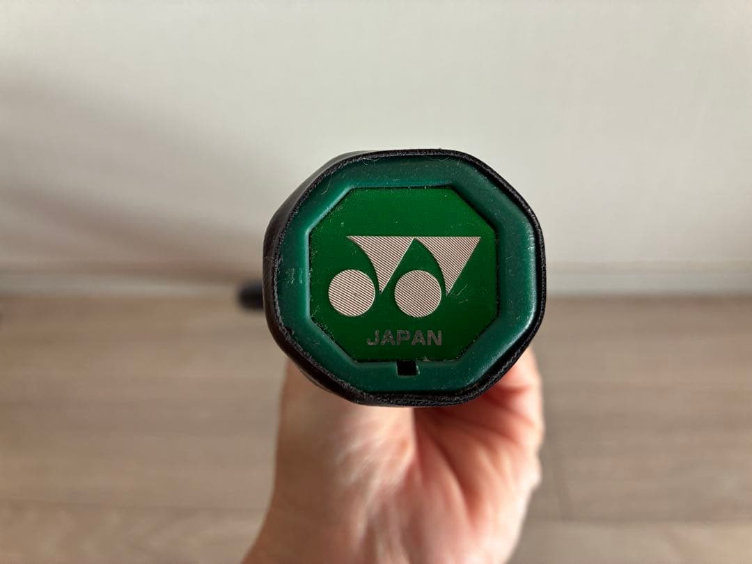 YONEX EZONE 100 テニスラケット　G1