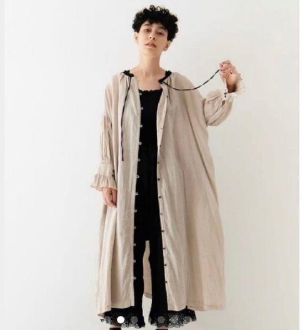 ネストローブnest Robe バイカラーリネンフリル袖ワンピース