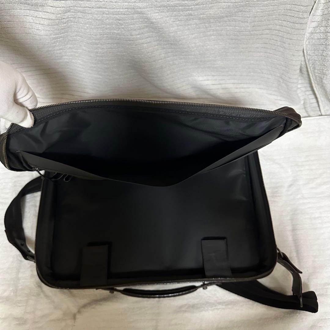 【美品】dunhill（ダンヒル） ブリーフケース 大容量 A4収納可 バッグ