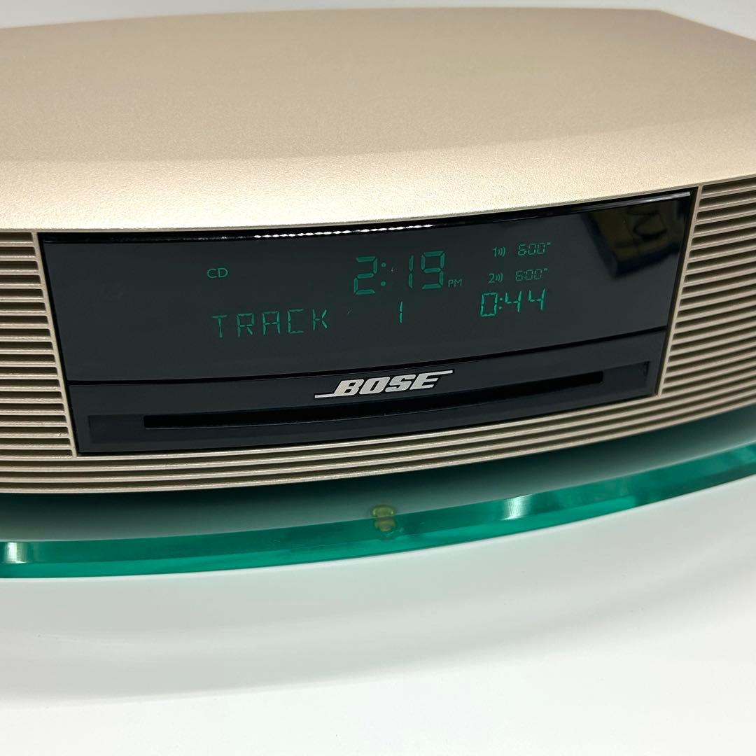 Bose Wave music system III 専用台付属