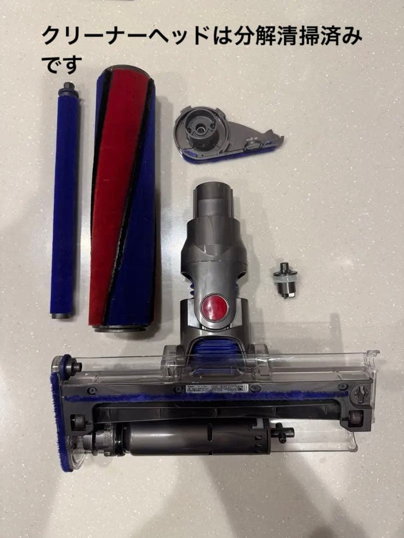 Dyson コードレスクリーナー V6 fluffy