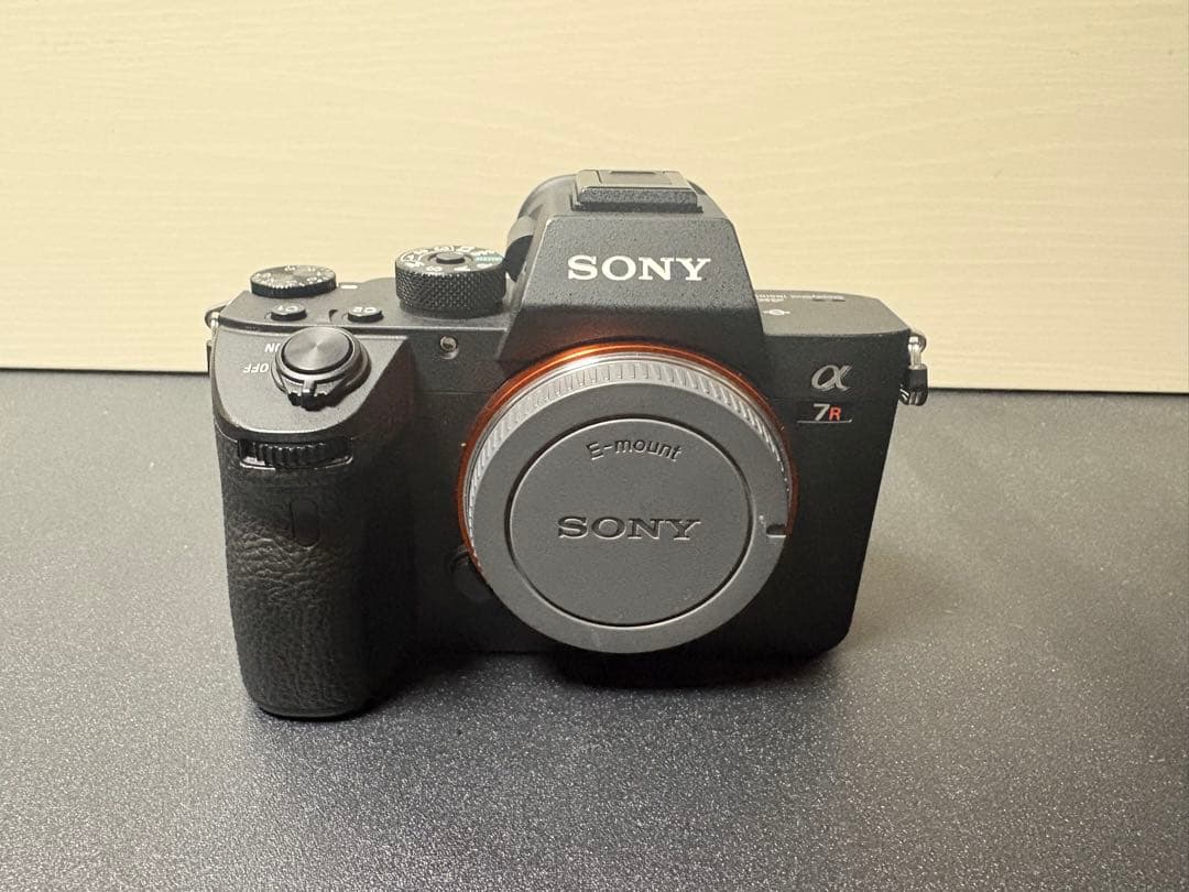 SONY フルサイズミラーレス一眼カメラ　α 7RⅢ レンズセット　おまけ付き