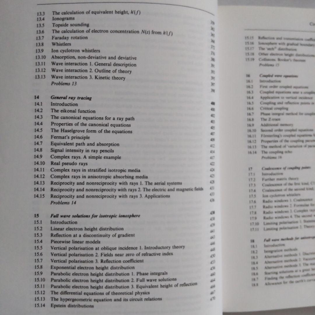 洋書 The Propagation of Radio Waves