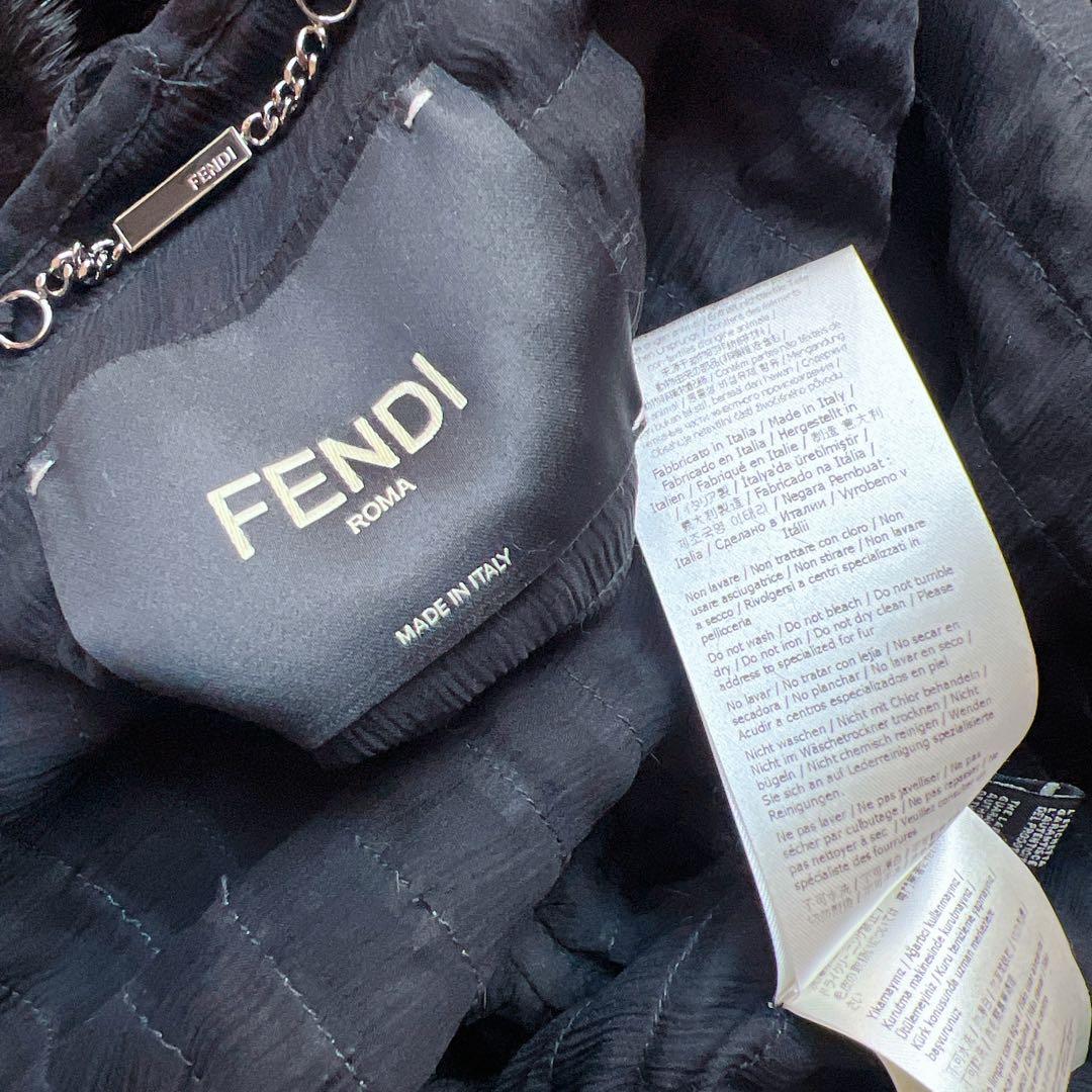 未使用　FENDIフェンディ マフラー付　総ミンク　コート　ブラック ブルゾン