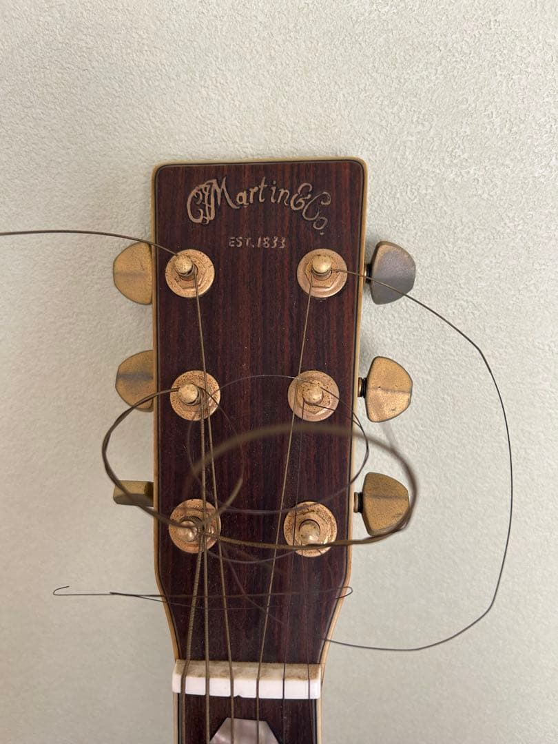 アコースティックギター　Martin EST1833 送料込み