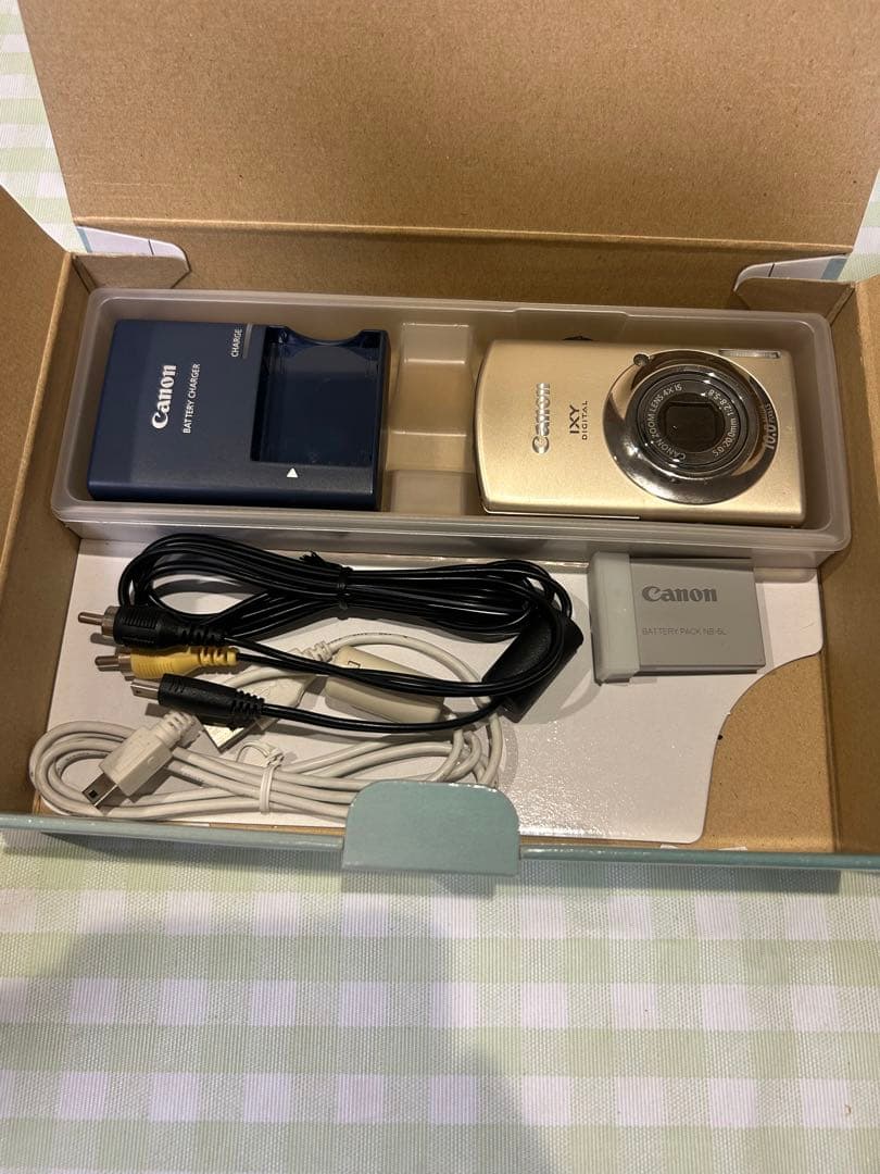 Canon IXY DIGITAL 920 IS 本体