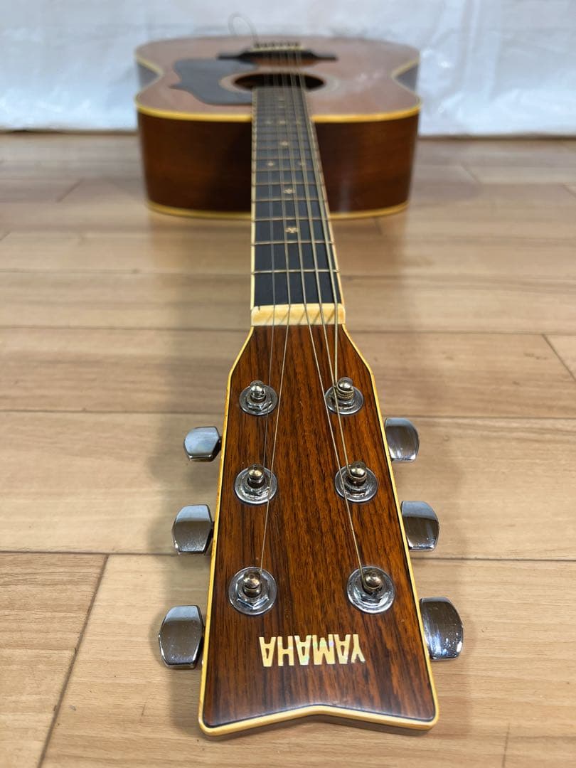 YAMAHA.FG-350Dベージュラベル。 トップ単板！