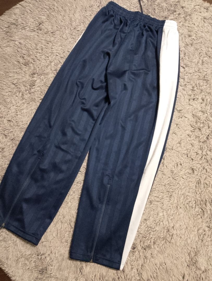 新品PUMAトラックジャケットパンツジャージ刺繍ロゴ 紺✕白Ｌ〜O日本製