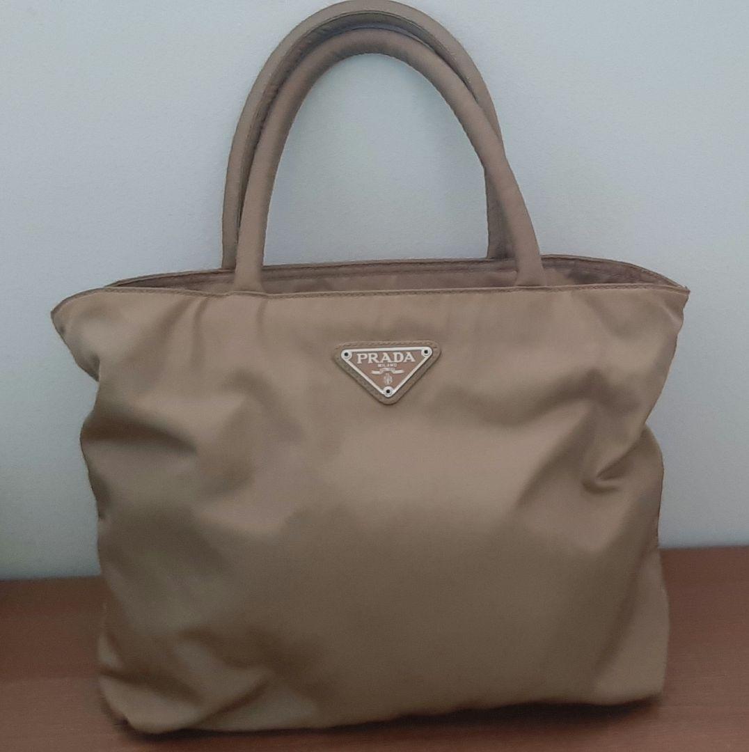PRADA ベージュ ハンドバッグ