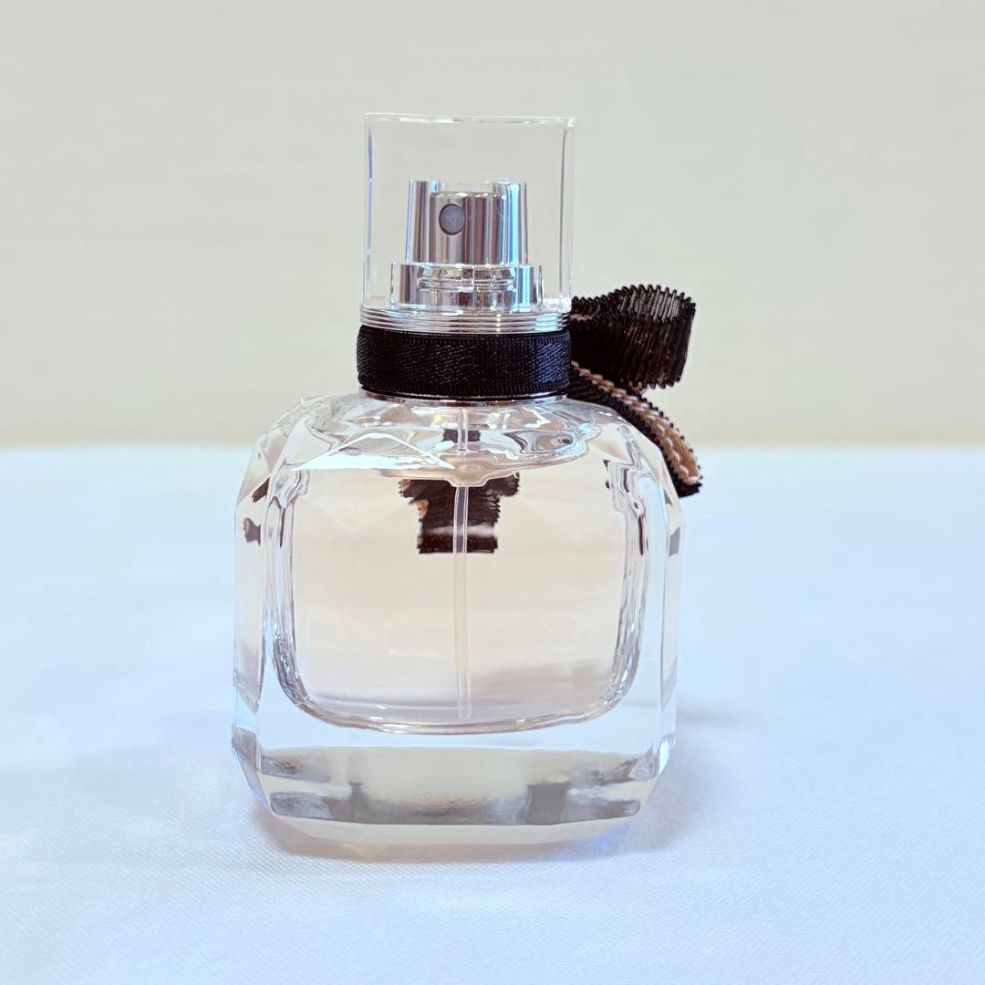 新品　イヴサンローラン　モンパリ　リュミエール　オードトワレ　香水　30ml