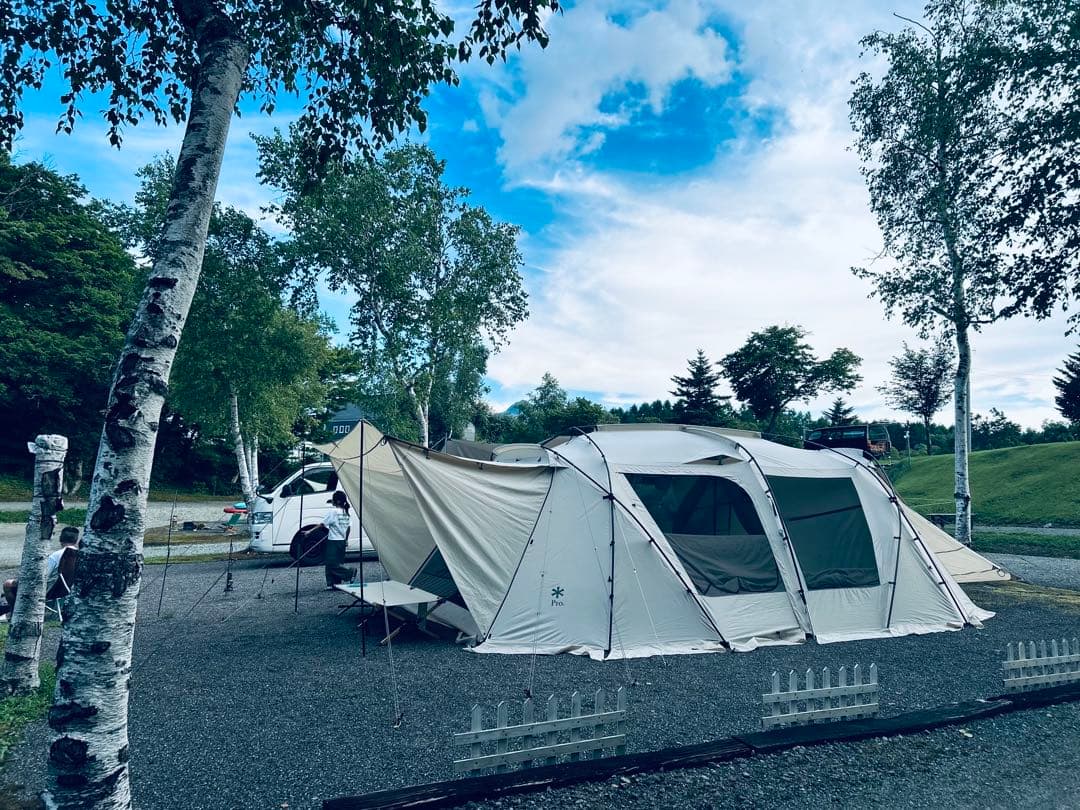 ドーム型キャンプテント クリーム色