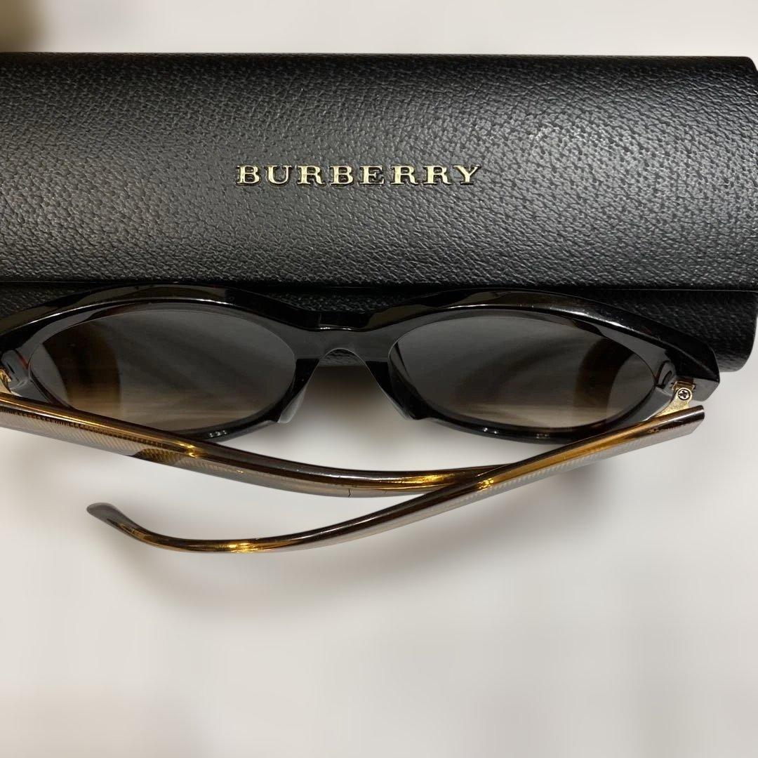 BURBERRY ブラウン キャットアイ サングラス