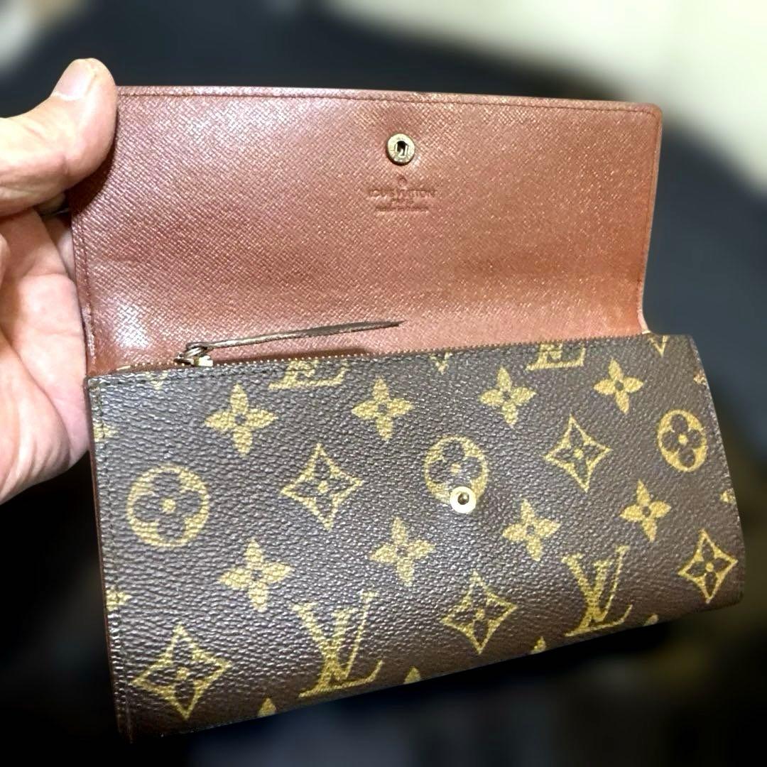 ②☆美品☆フラットタイプ♪サラ長財布