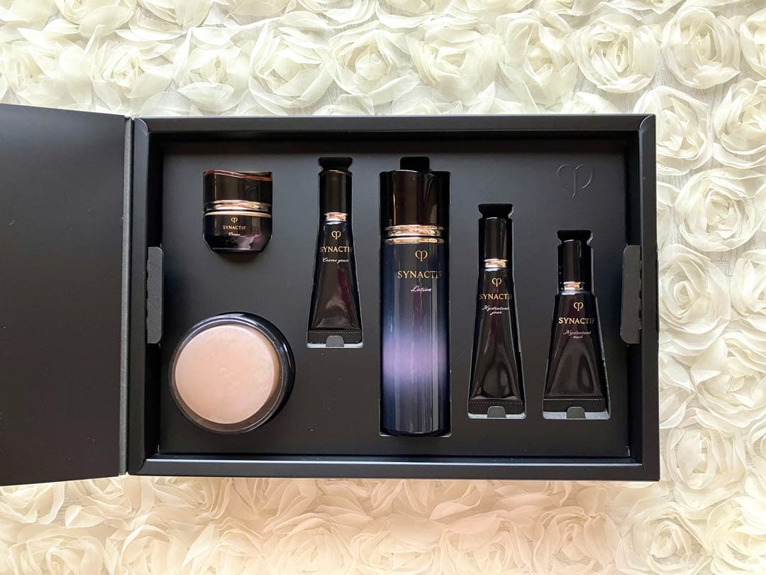 おまけ付き クレド・ポーボーテ コフレシナクティフ2025