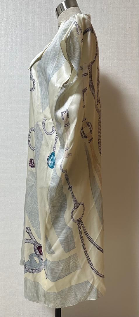 新品未使用タグ付き　エルメス　シルク100% カレ ワンピース ツイルレーヌ