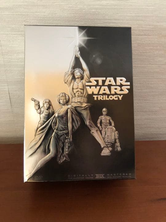 【初回限定生産、送料込み】スター・ウォーズ トリロジー DVD-BOX〈4枚組〉