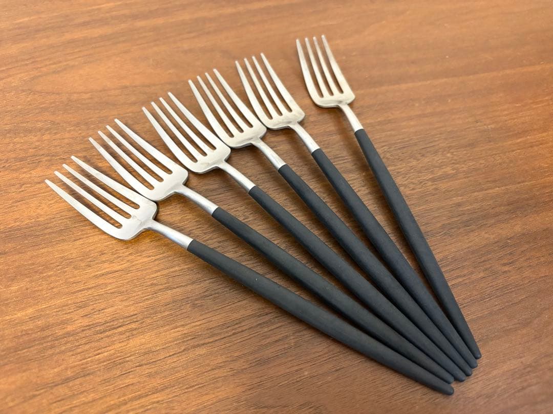 クチポール❤︎GOAデザートフォーク6本setブラック&シルバーマット