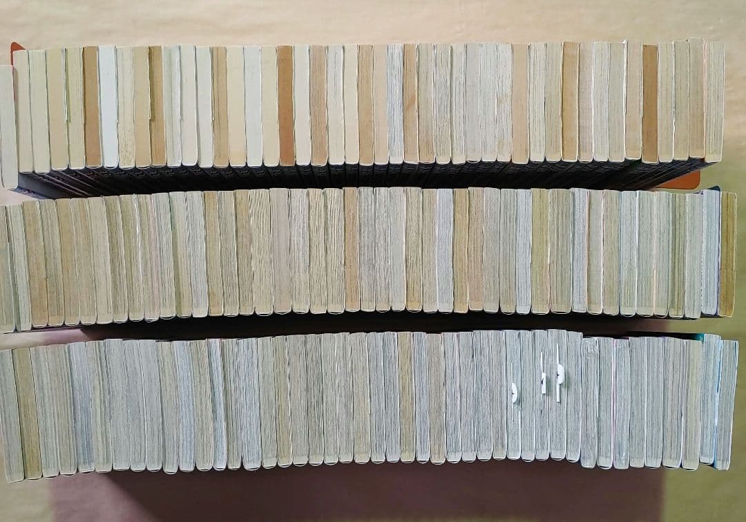 ジョジョの奇妙な冒険　1〜8部　全巻セット　ほか関連本4冊　／　計135冊