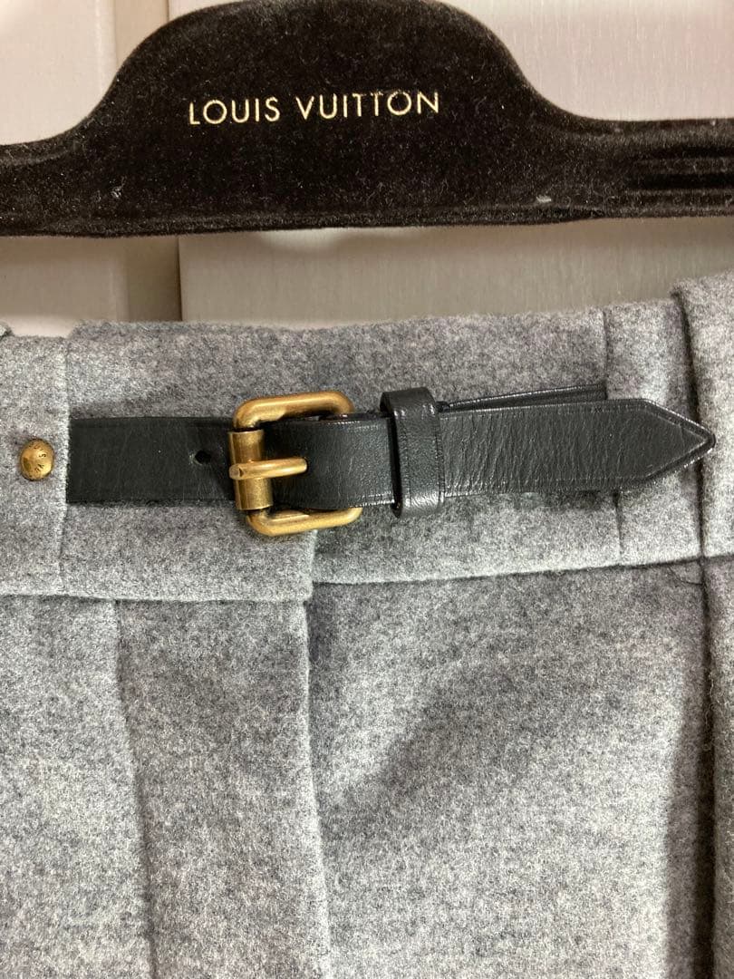 ☆美品☆ ルイヴィトン　ウールプリーツ膝丈スカート