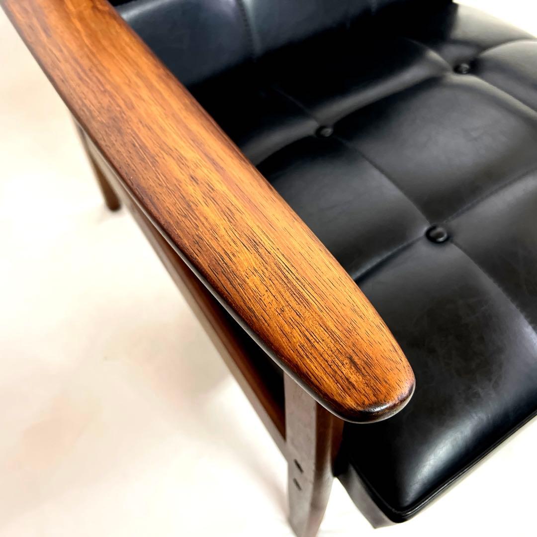 カリモク・Kチェア・1シーター・一人がけ・スタンダードブラック・破れなし