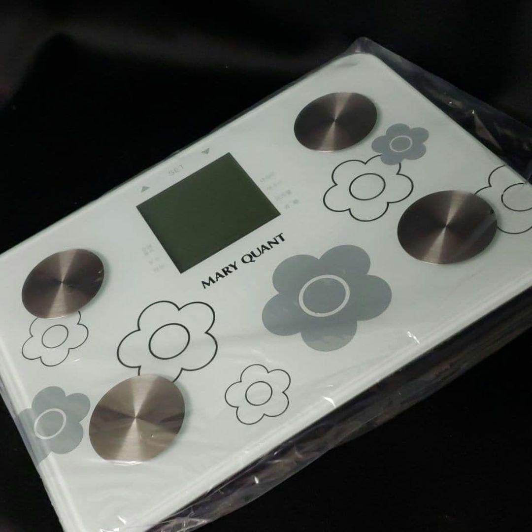 MARY QUANT エムキュースケール　　　非売品　ノベルティ　❌値下げ
