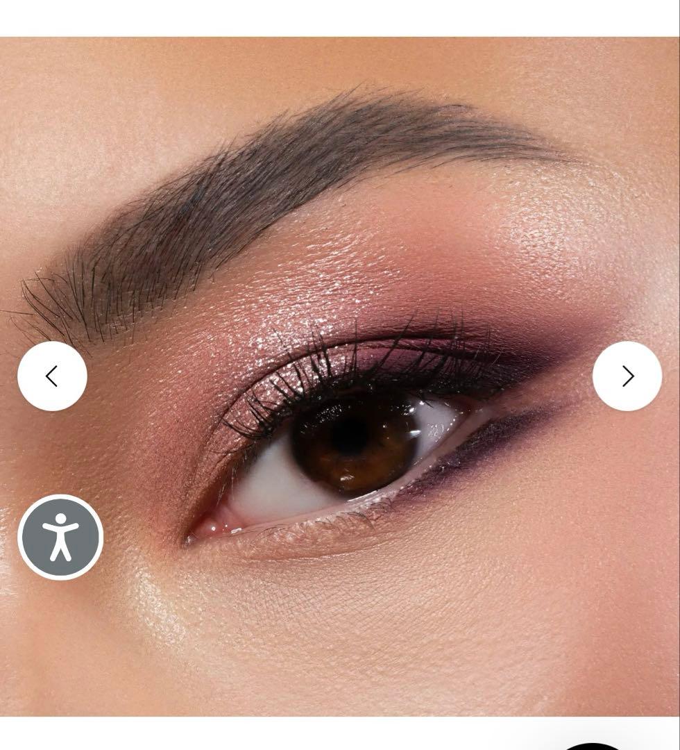 海外人気商品 NATASHA DENONA アイシャドウ　チーク