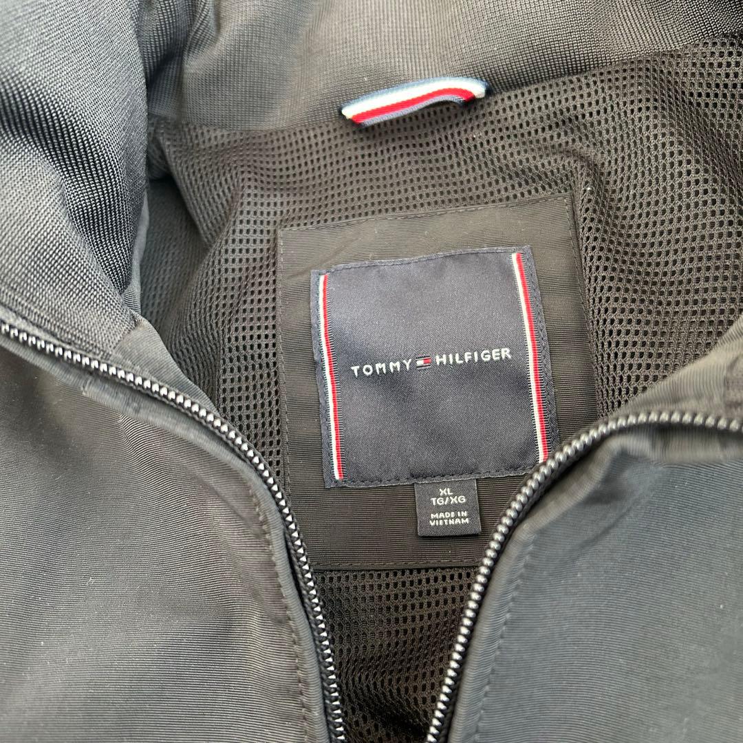   ナイロンジャケット＊ブラック【XL】新品フード付き