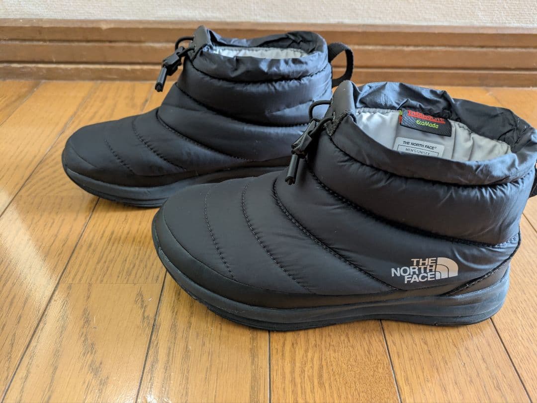 THE NORTH FACE　ノースフェイス ヌプシ　スノーブーツブラック23㌢