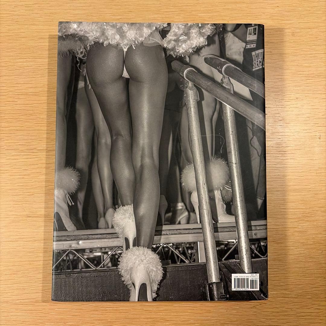 Victoria’s Secret 写真集 BACKSTAGE SECRETS