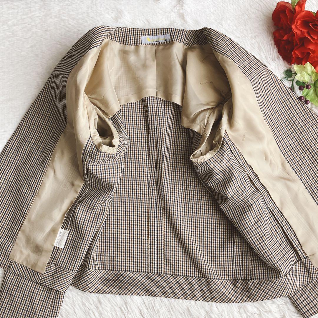 アクアスキュータム★クラブチェック総柄 ノーカラースカートスーツ ロングスカート