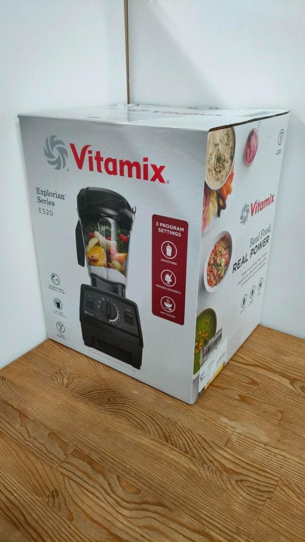 【未使用に近い】バイタミックス E520　保証書あり　ホワイト　1618