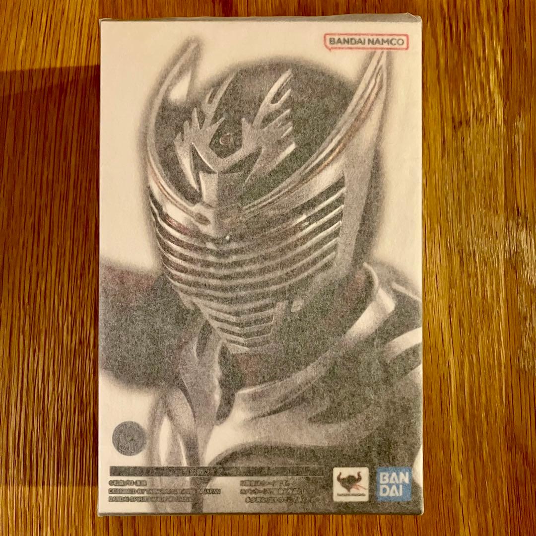S.H.Figuarts（真骨彫製法） 仮面ライダー龍騎 プレミアムバンダイ
