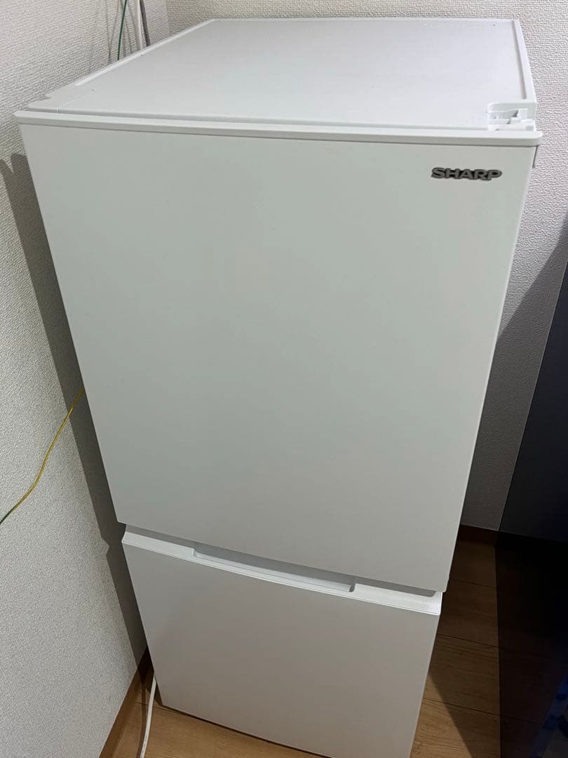 送料込み　SHARP冷蔵庫 SJ-D15J-W 152L 日付指定・開梱・設置