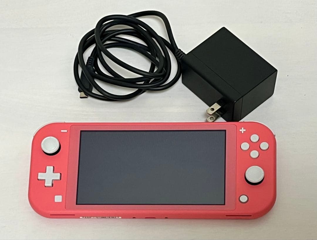 【ジャンク】Nintendo Switch Lite コーラルピンク　充電器付き