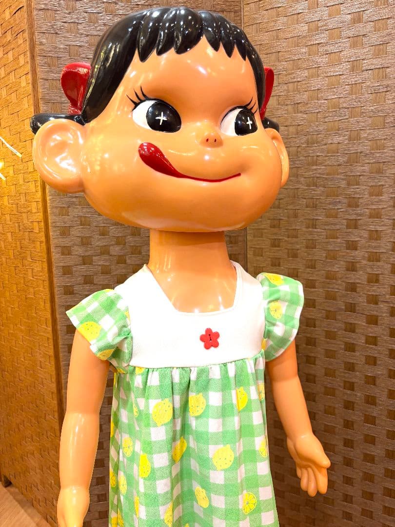 不二家 店頭ペコちゃん 店頭用ペコちゃん 等身大ペコちゃん