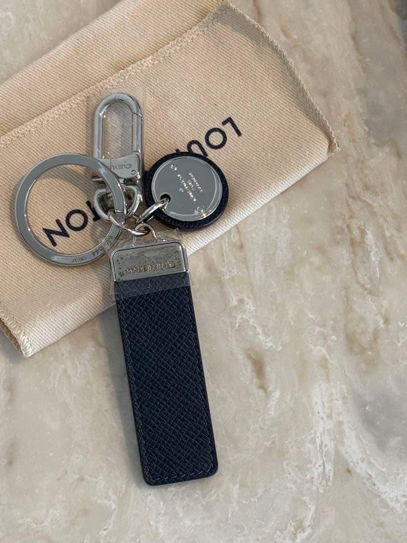 LOUIS VUITTON キーホルダー ネイビー/レッド