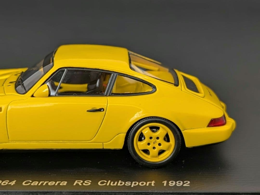 スパーク 1/43 ポルシェ 964 カレラ RS クラブスポーツ 1992